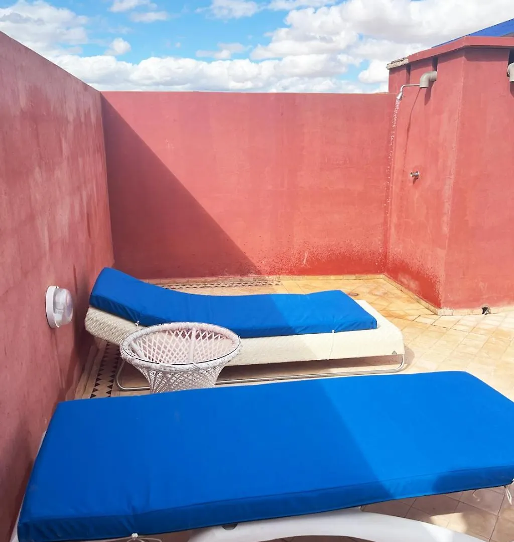 Appartement Avec Solarium Prive Au Vizir Residence Prestigieuse Avec Acces Au Parc Marrakesz 0*,