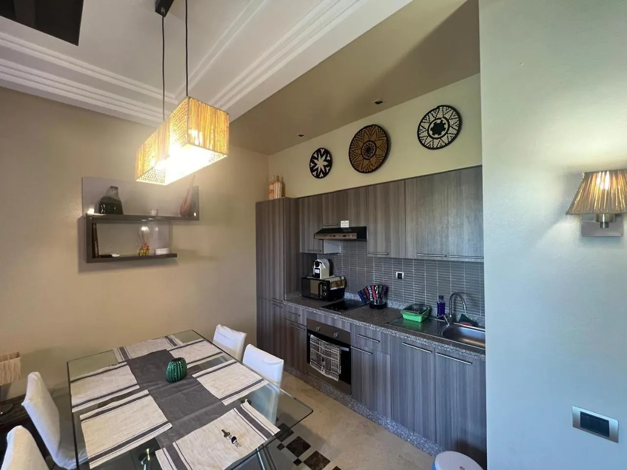 Appartement Avec Solarium Prive Au Vizir Residence Prestigieuse Avec Acces Au Parc Marrakesz Apartament