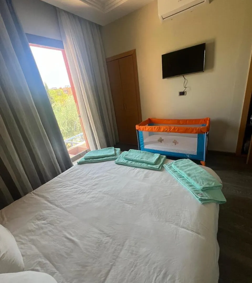 Appartement Avec Solarium Prive Au Vizir Residence Prestigieuse Avec Acces Au Parc Marrakesz