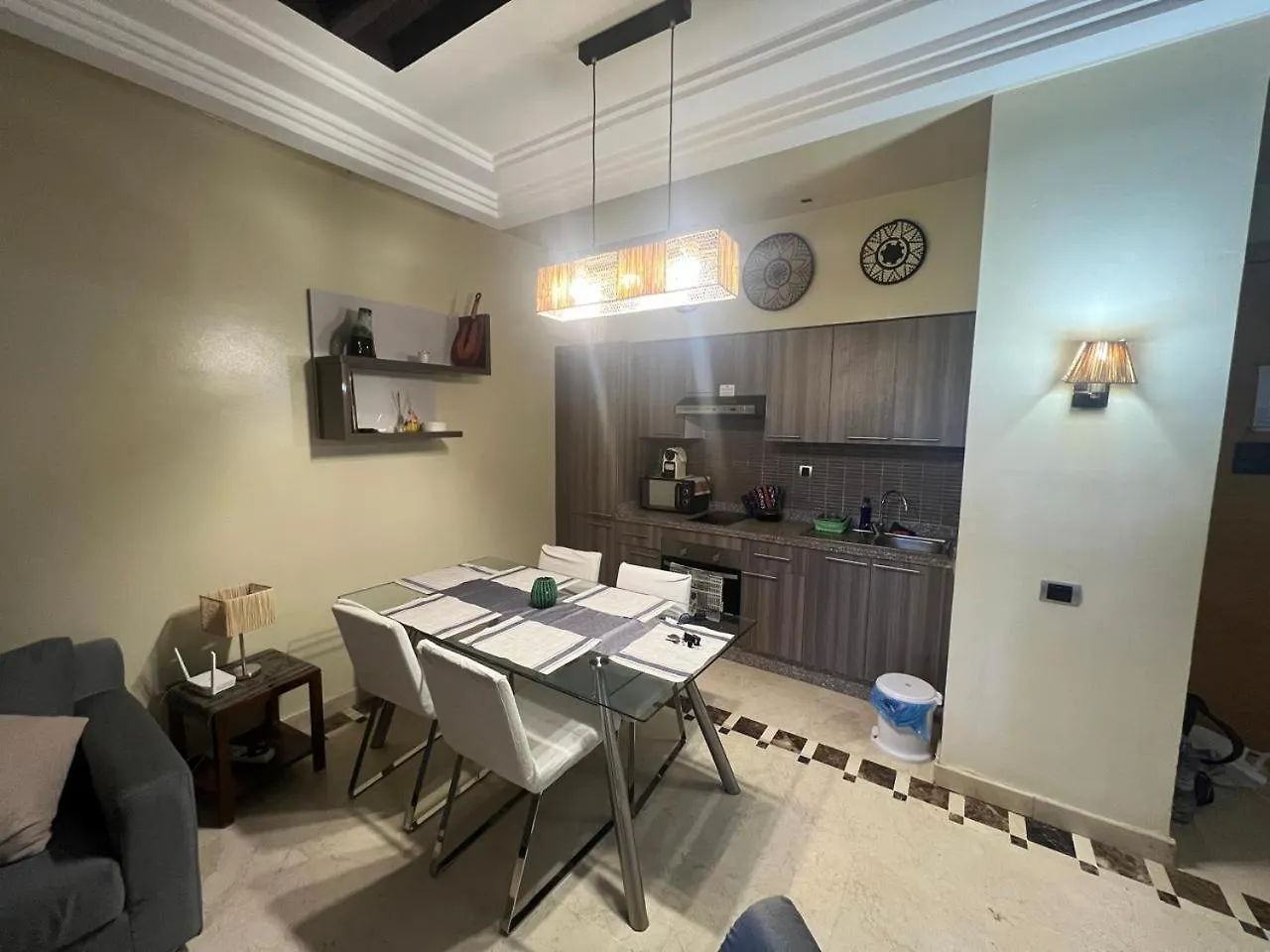 Appartement Avec Solarium Prive Au Vizir Residence Prestigieuse Avec Acces Au Parc Marrakesz Maroko