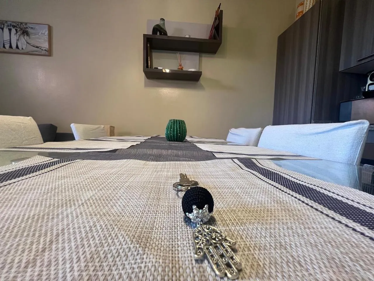 アパート Appartement Avec Solarium Prive Au Vizir Residence Prestigieuse Avec Acces Au Parc マラケシュ モロッコ